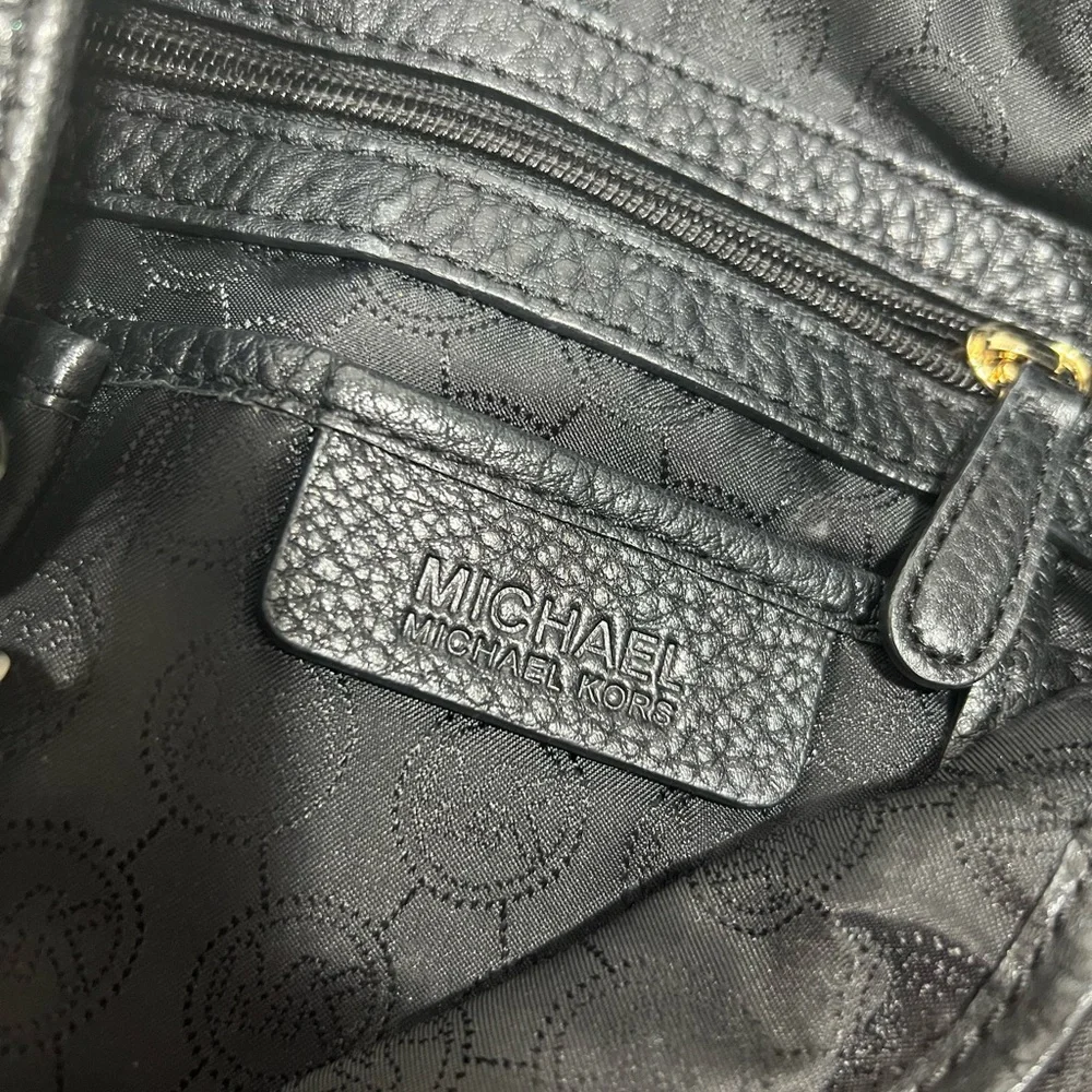 Michael Kors Black crossbody shoulder purse